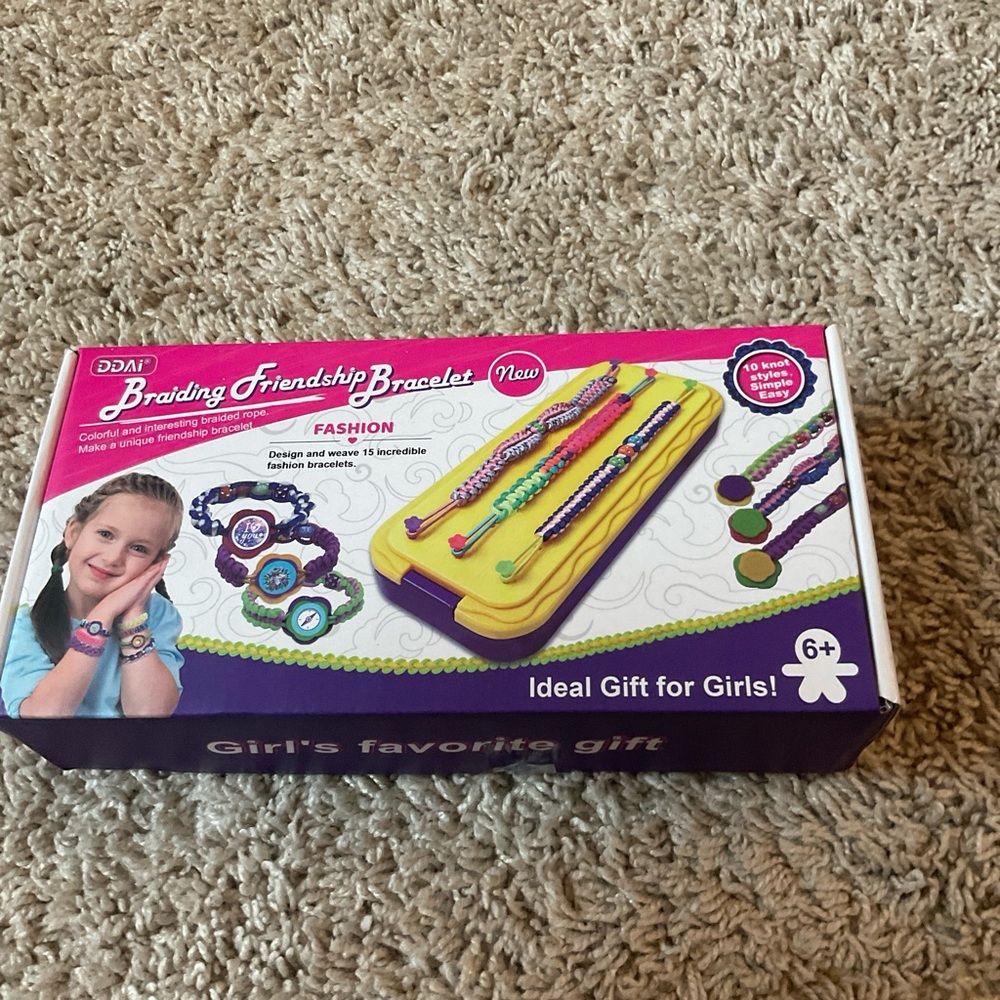 Friendship Bracelet Kit - Purple and Yellow